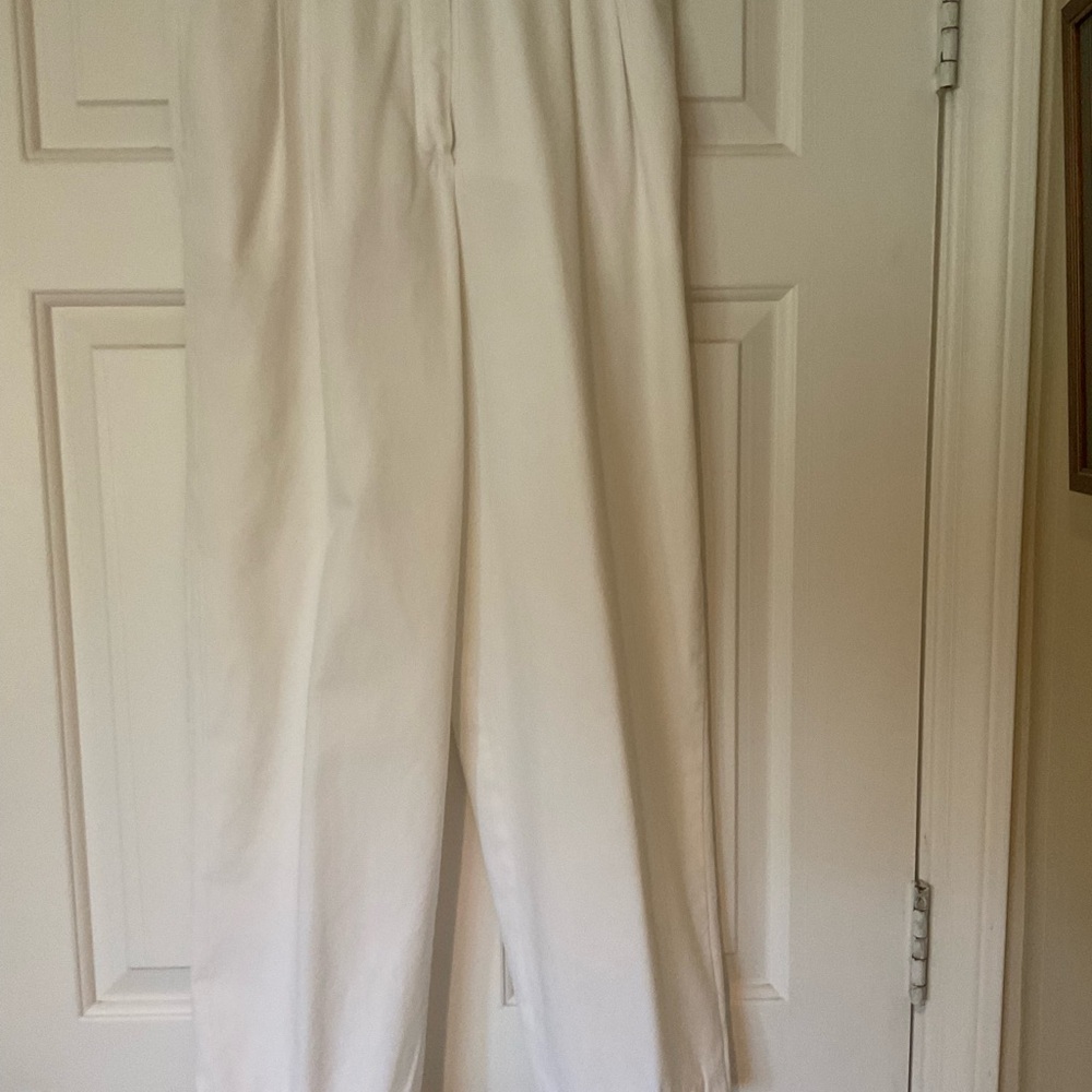 Escada White Ankle Pants